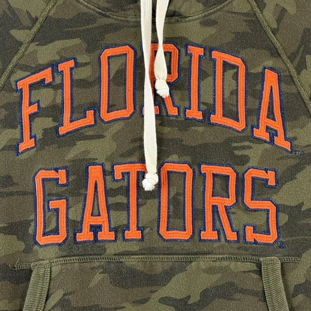 Florida Gators Hoodie Mens XS Green Camo Tailgate NCAA Football Pullover - Picture 2 of 7